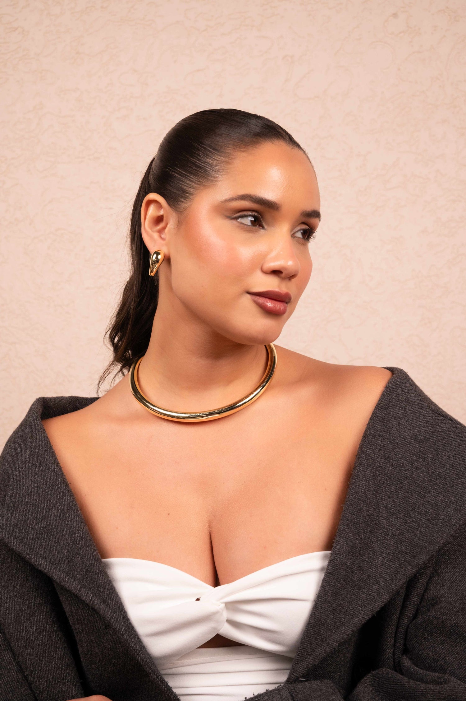 Golden Edge Collar Necklace Set