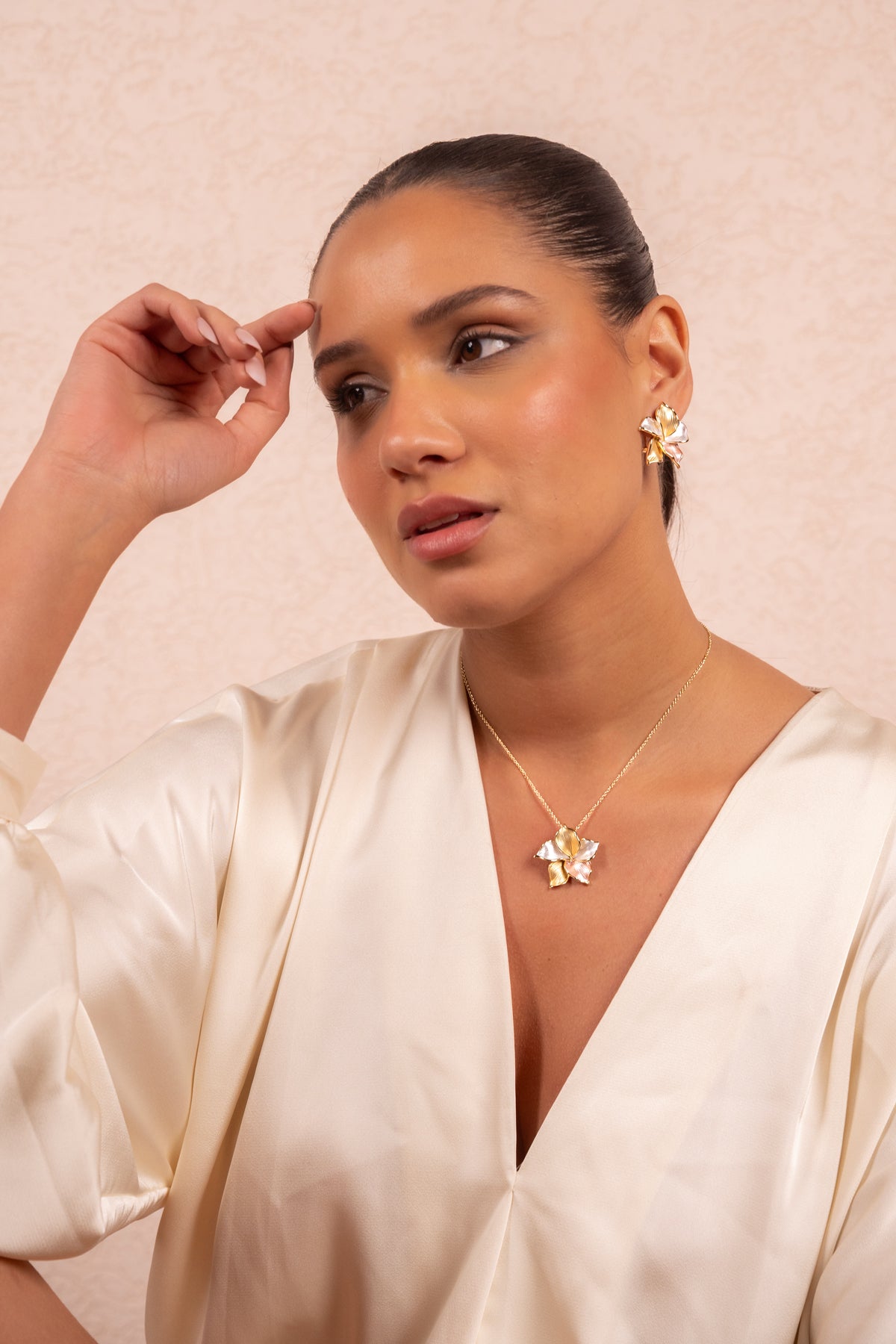 Regal Petals Statement Necklace Set