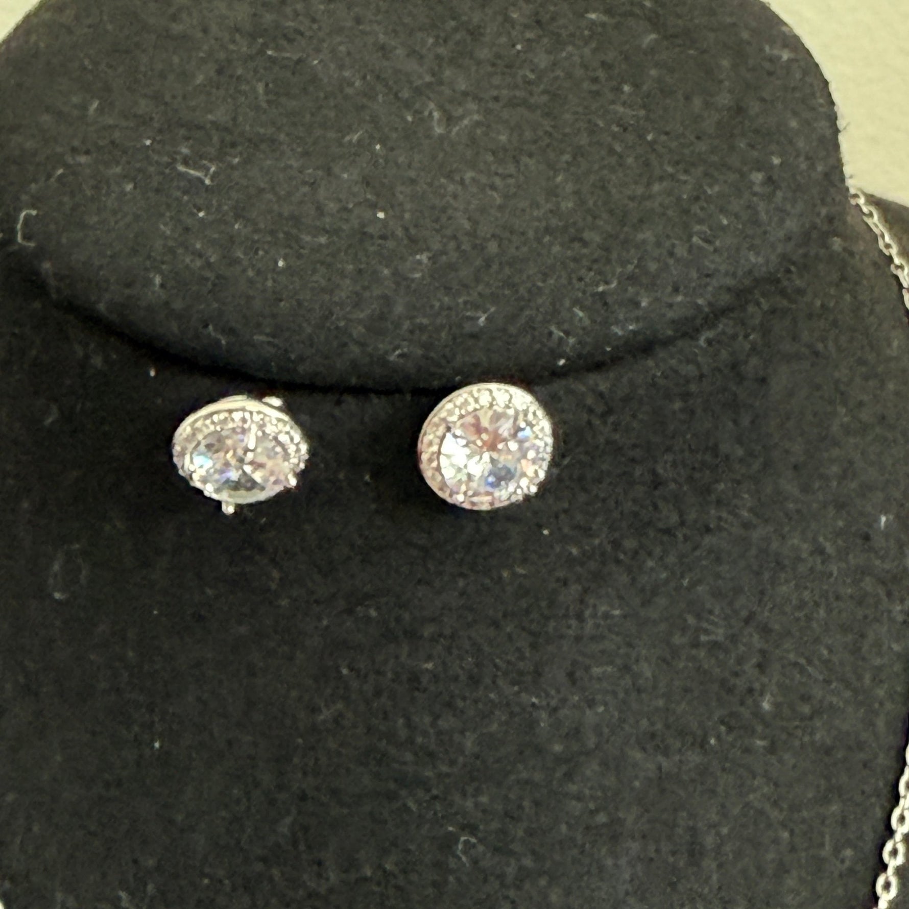 “Celestial Spark” Necklace & Earrings Set - Vinni’s Jewelry