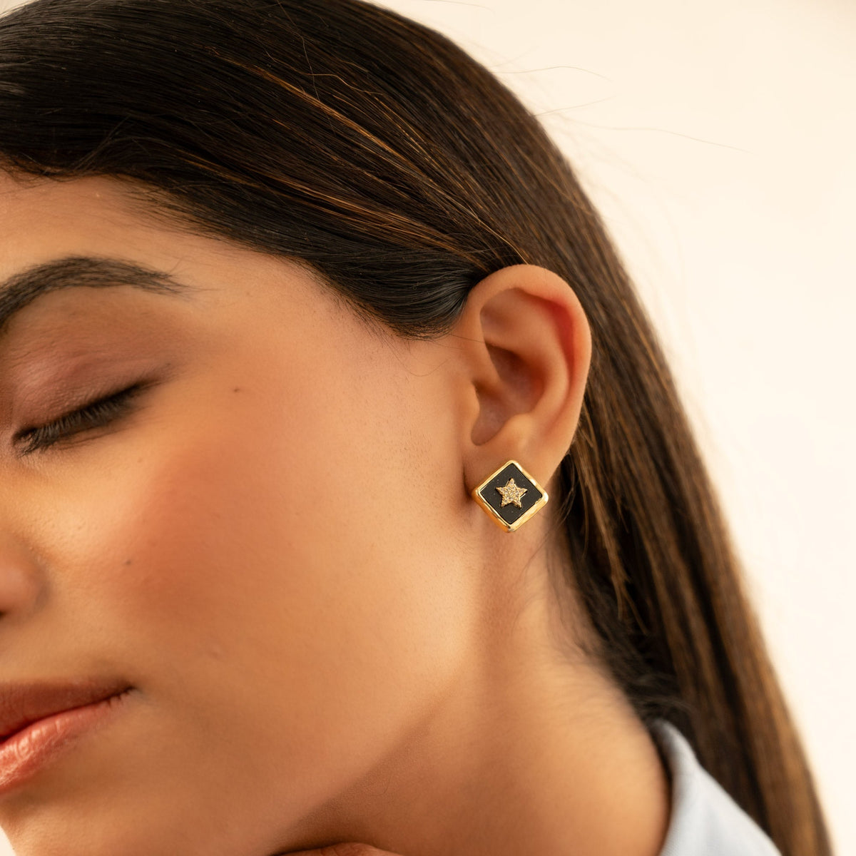 Celestial Star Black Enamel Stud Earrings | Gold - Plated Minimalist Earrings - Vinni’s Jewelry