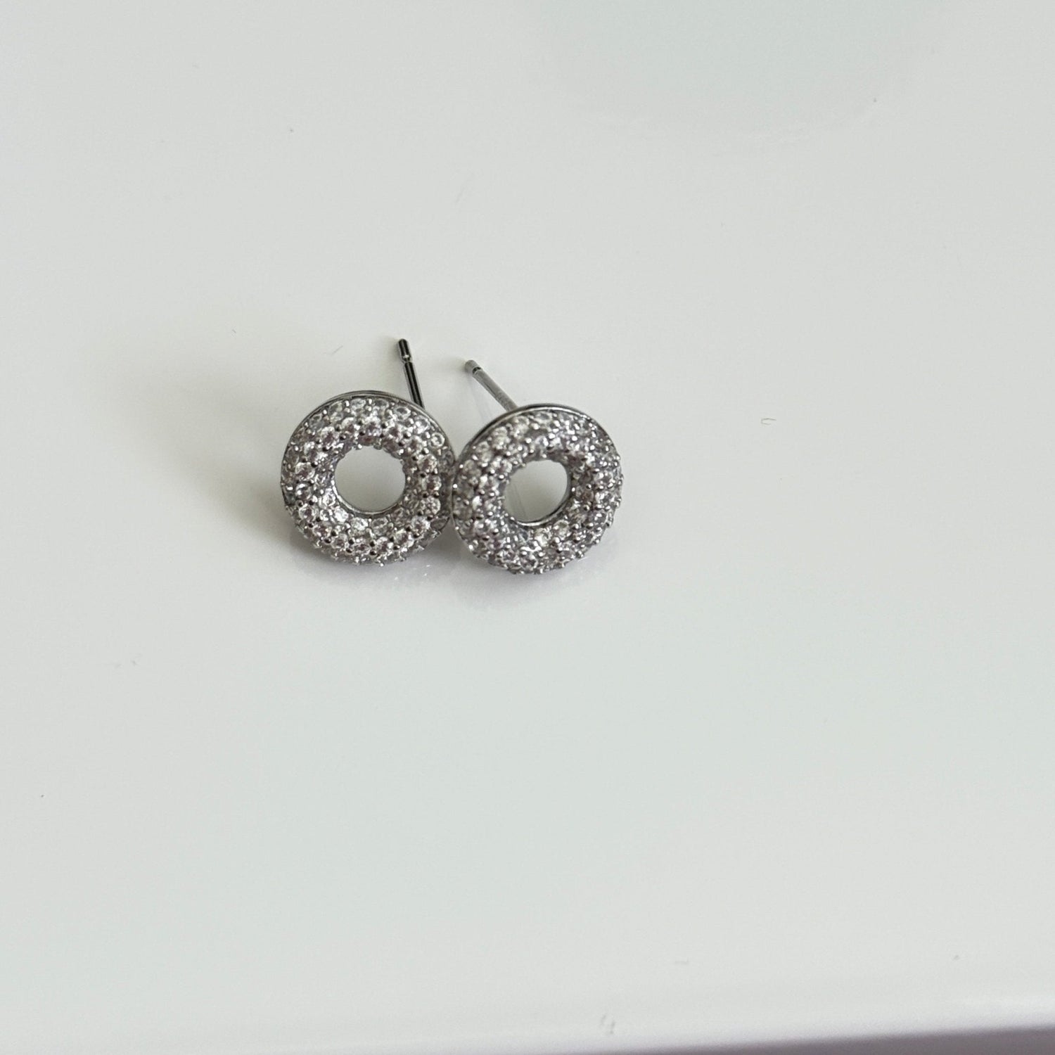 Circle of Sparkle Studs