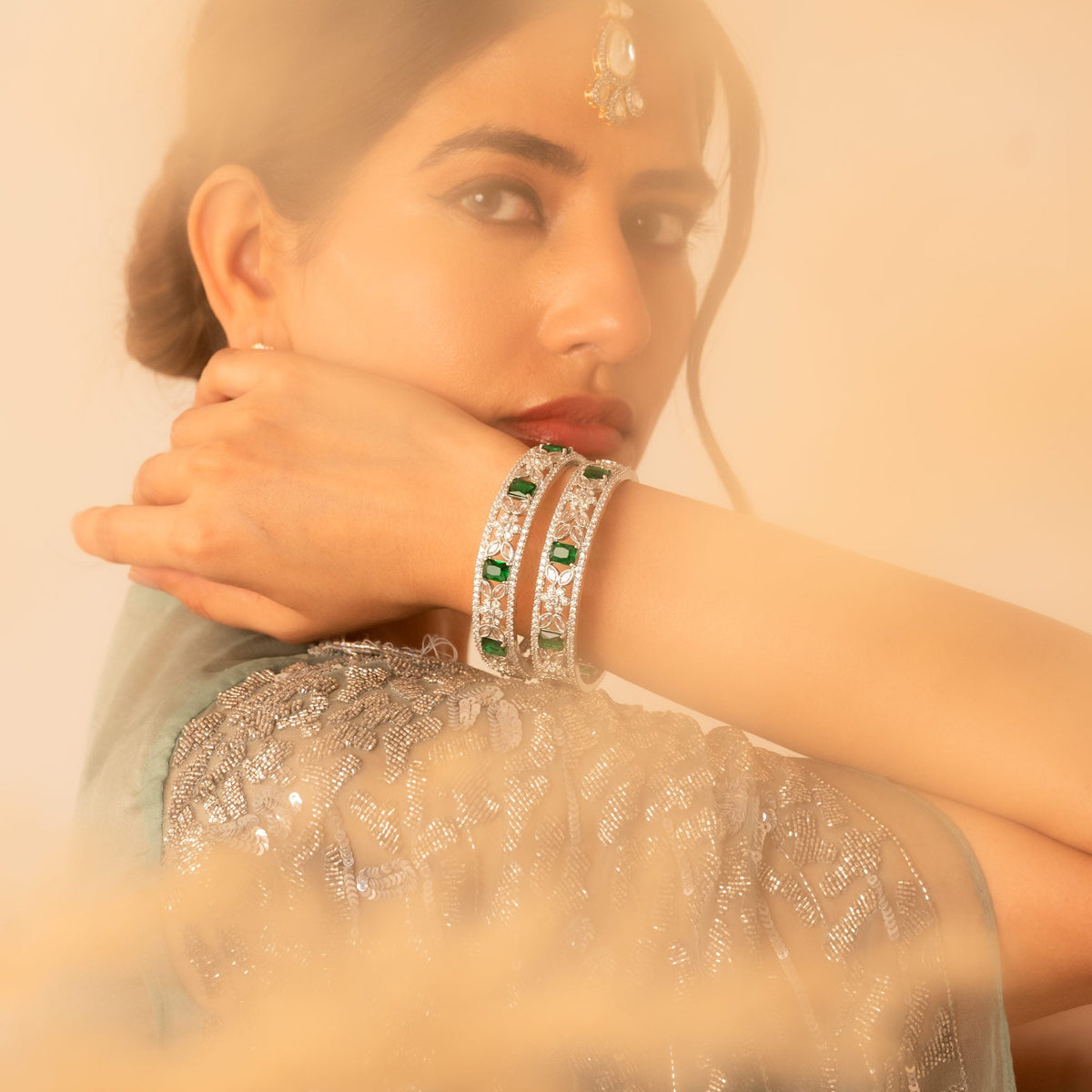 💚 Emerald Grace Bangles | Silver - Tone Designer Bangles with Green Stones - Vinni’s Jewelry