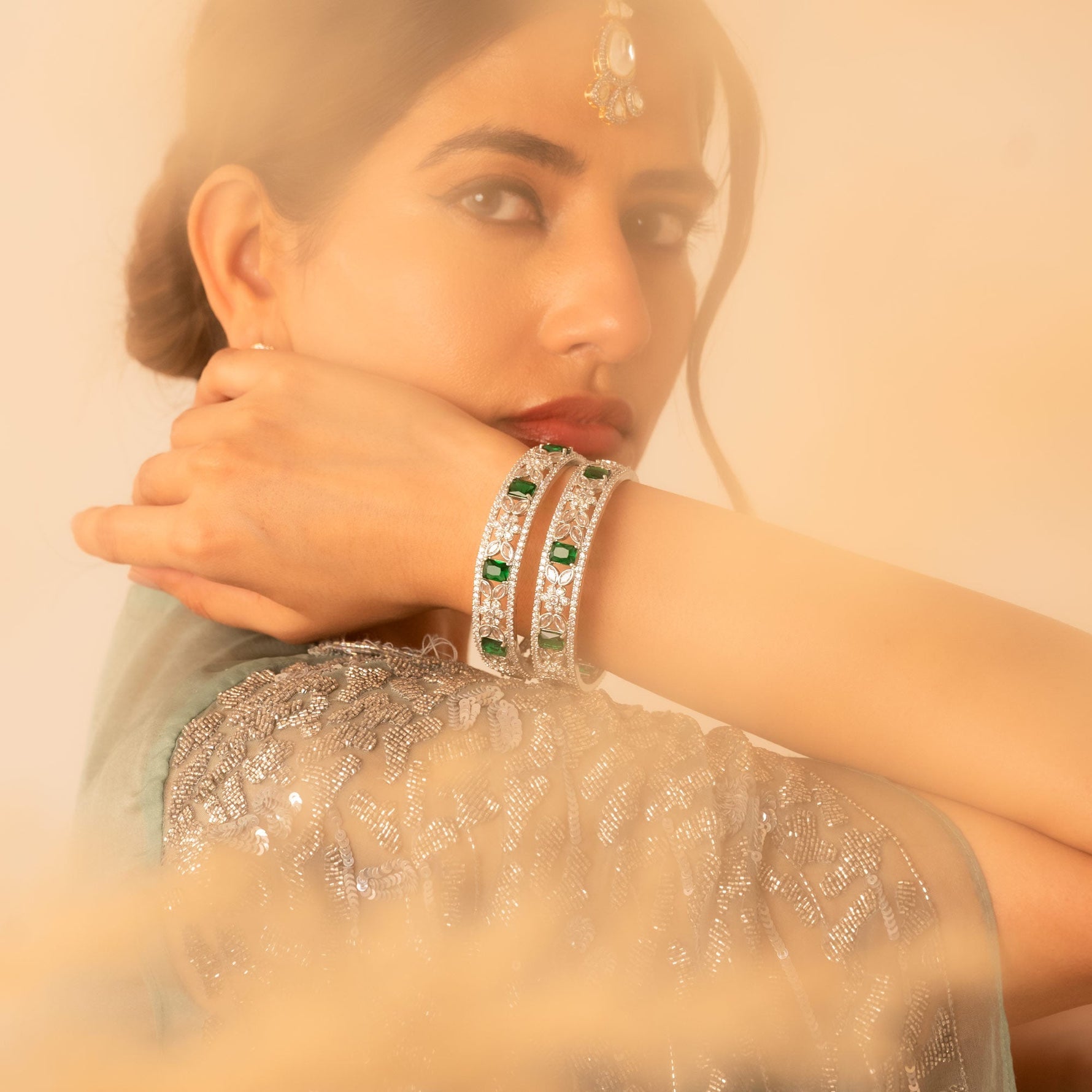 💚 Emerald Grace Bangles | Silver - Tone Designer Bangles with Green Stones - Vinni’s Jewelry