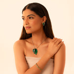 Emerald Leaf Enamel Pendant & Earrings Set – Nature - Inspired Statement Jewelry - Vinni’s Jewelry