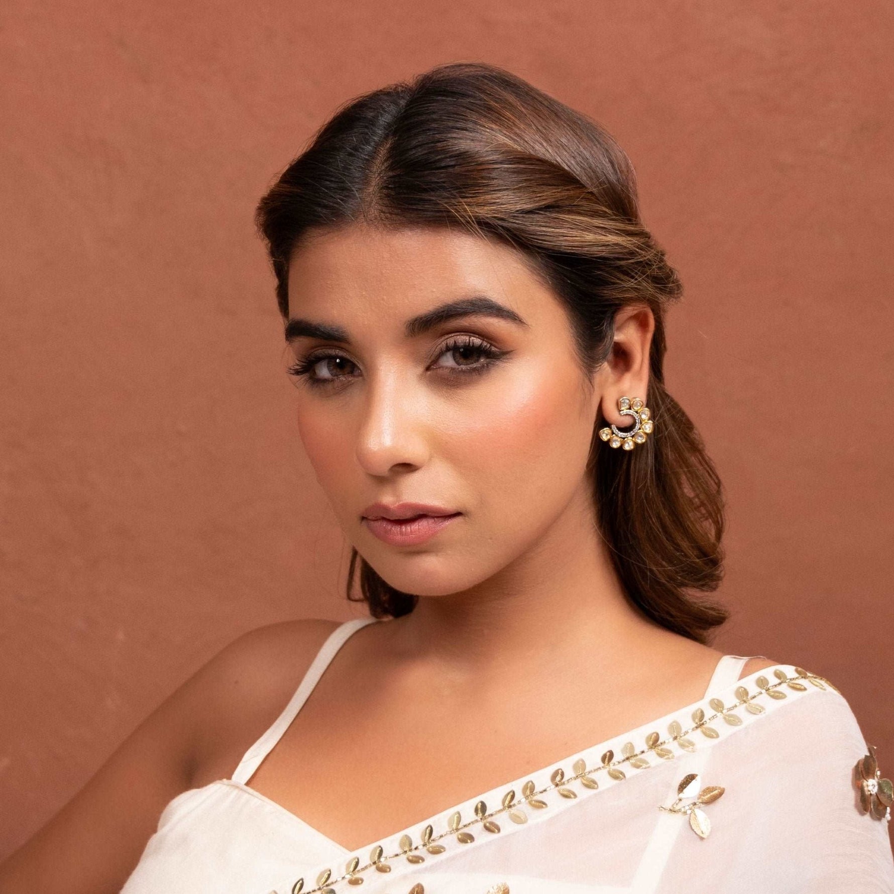 Kundan Crescent Studs - Vinni’s Jewelry
