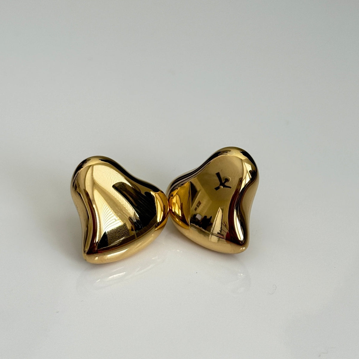 Molten Heart Gold Studs - Vinni’s Jewelry