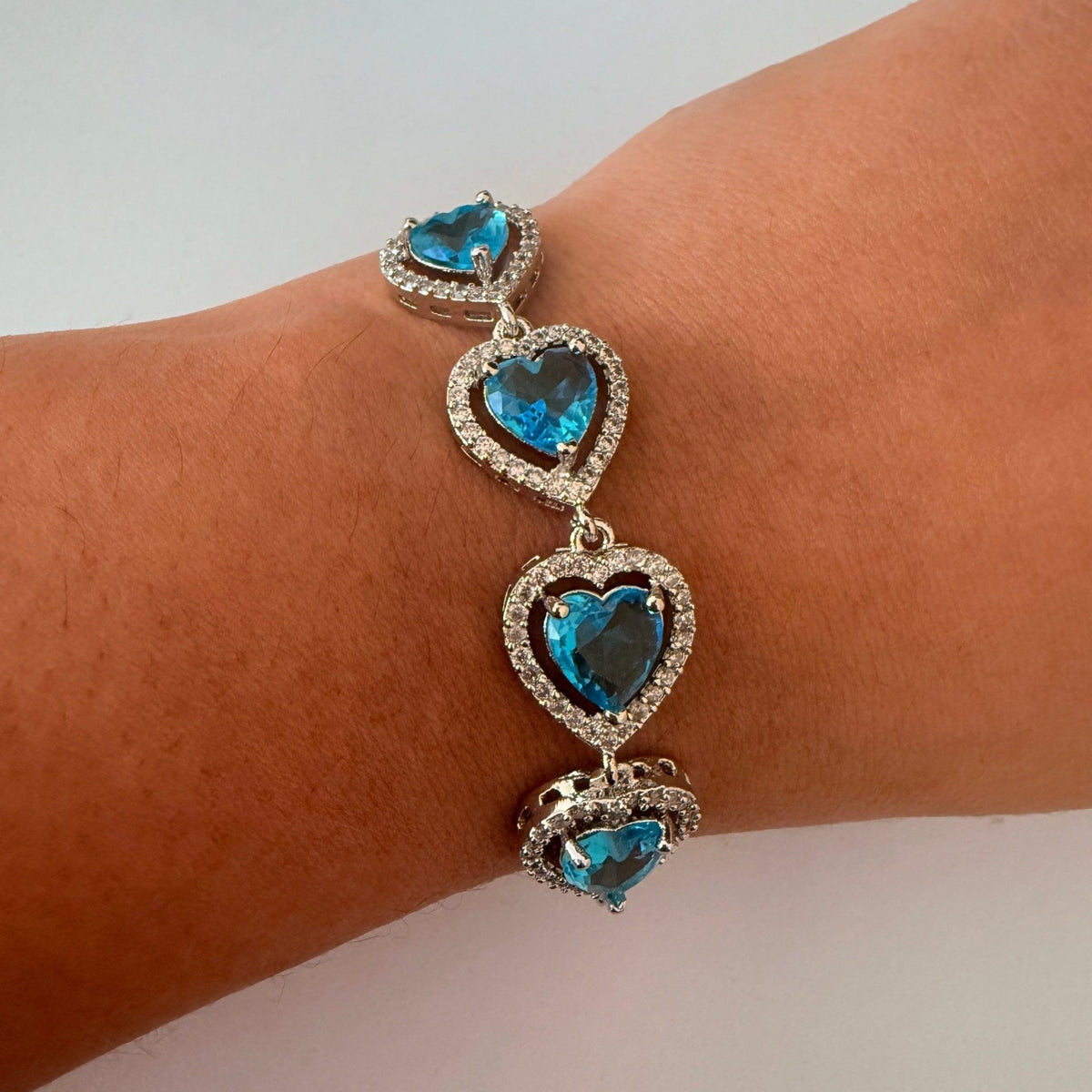 Oceanic Heart Charm Bracelet - Vinni’s Jewelry