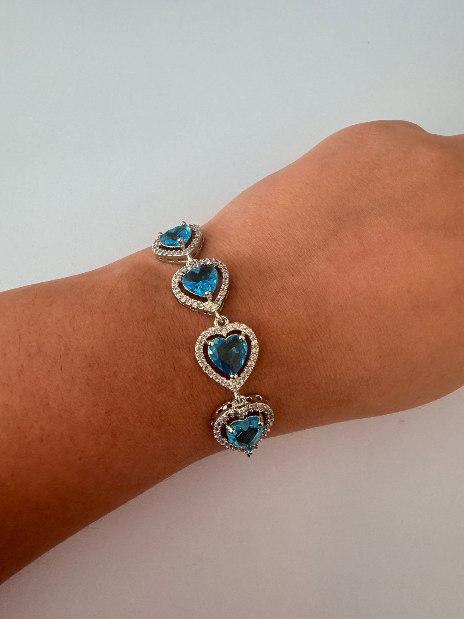 Oceanic Heart Charm Bracelet - Vinni’s Jewelry
