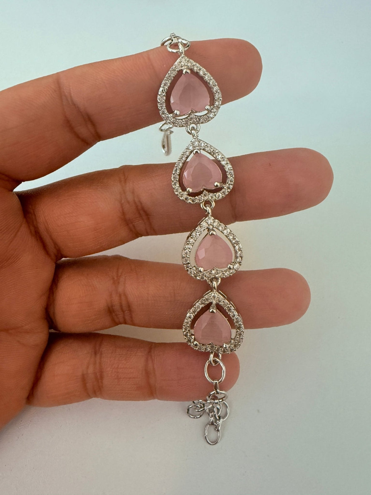 Pink Heart Elegance Bracelet - Vinni’s Jewelry