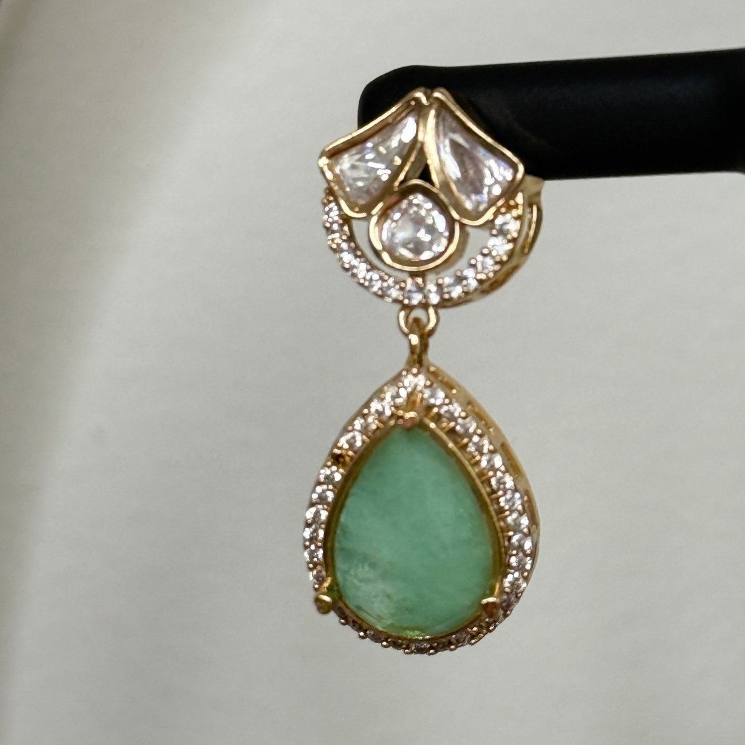 Pista Glow Earrings