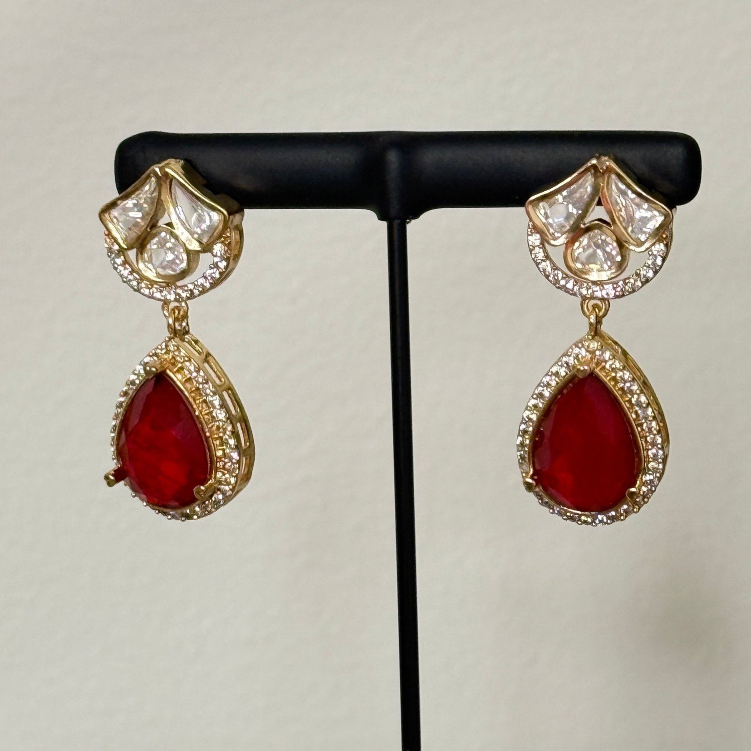 Pista Glow Earrings