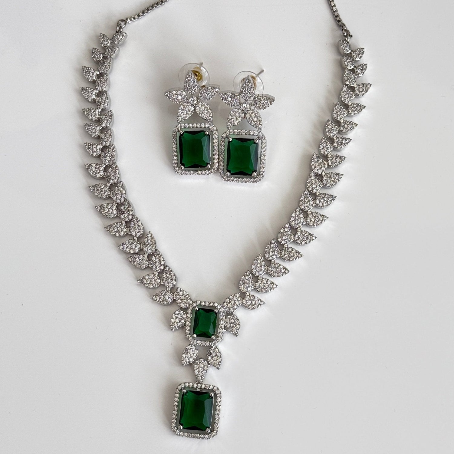 Vinni's Emerald Majesty Set - Vinni’s Jewelry