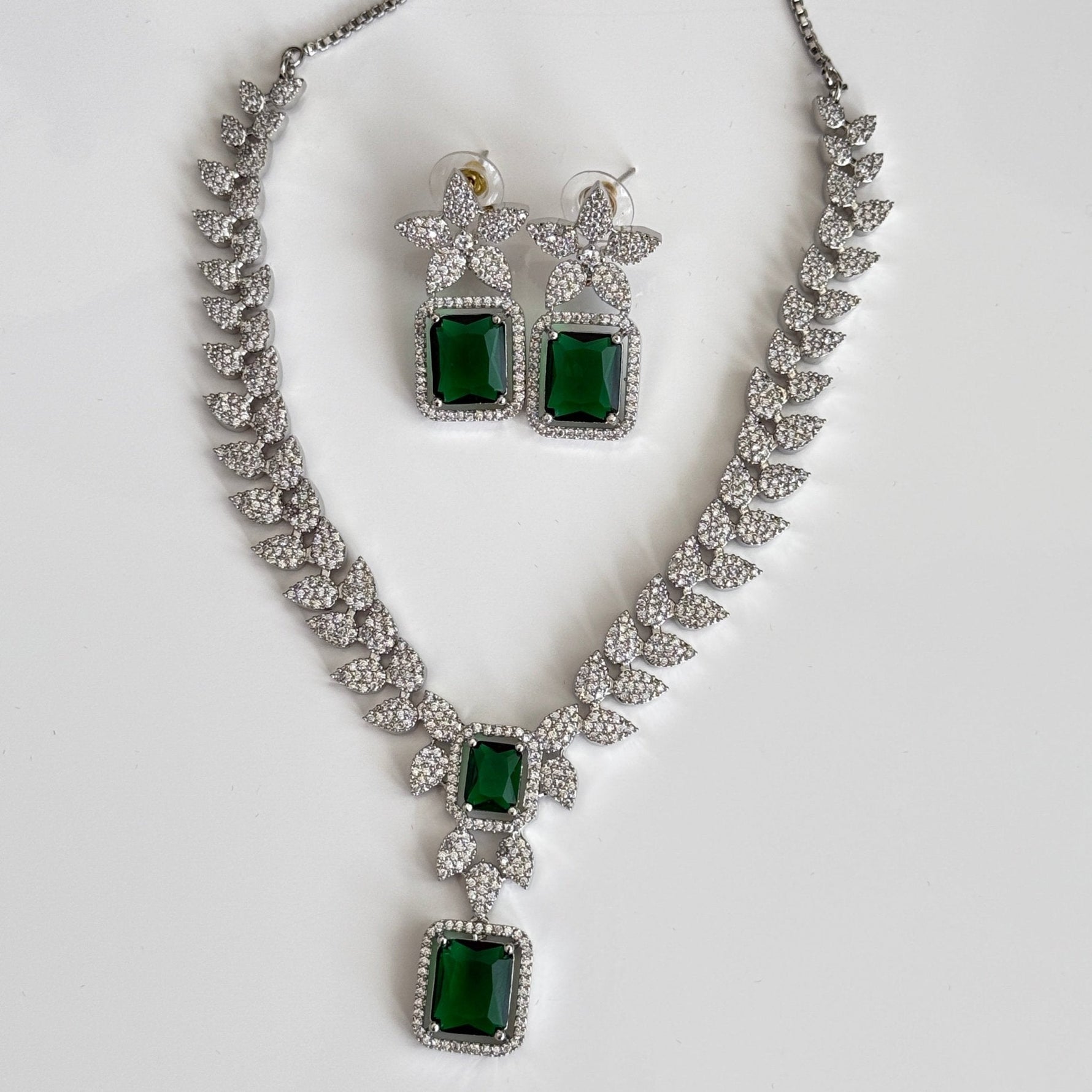 Vinni's Emerald Majesty Set - Vinni’s Jewelry