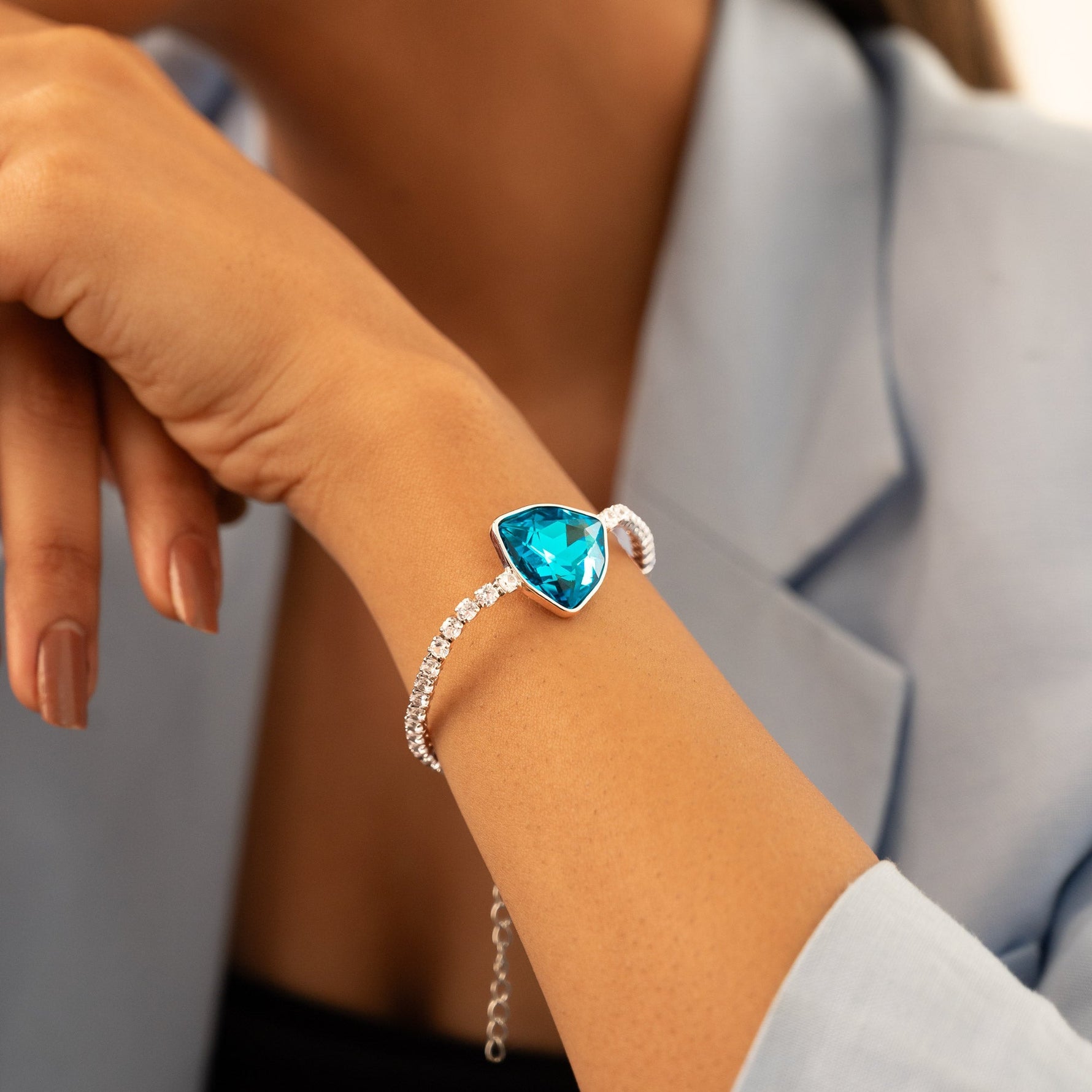 Violet Teardrop Adjustable Bracelet – Silver Finish with Sparkling Cubic Zirconia - Vinni’s Jewelry